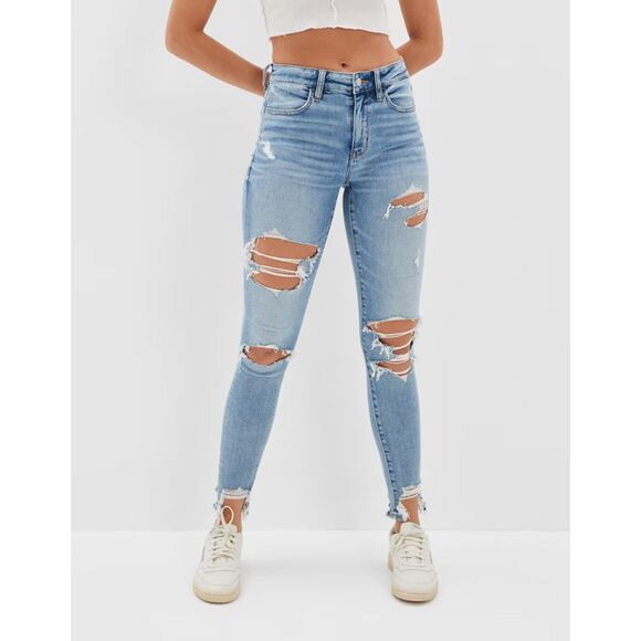 AE Real Good Upcycled Ne(x)t Level Ripped High Waisted Jegging Size 4 Short EUC - Picture 1 of 6